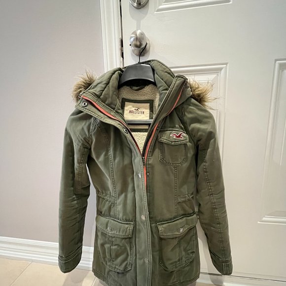 Army Green HOLLISTER women's coat - Size XS - Picture 1 of 3